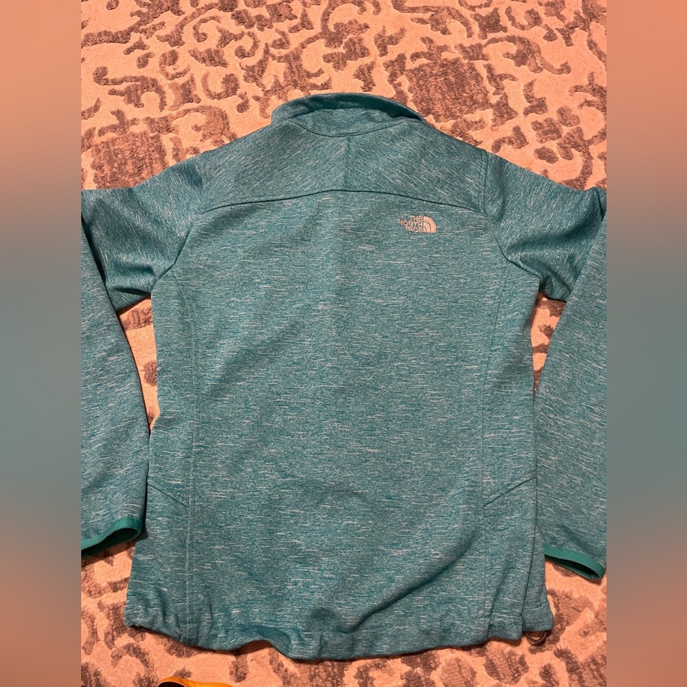 Northface Softshell Jacket - image 4